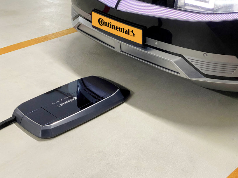 CONTINENTAL IS JOINTLY DEVELOPING FULLY AUTOMATIC CHARGING ROBOTS FOR ELECTRIC VEHICLES WITH VOLTERIO